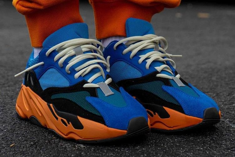 Yeezy Boost 700 traz colorway âBright Blueâ que divide opiniÃµes â O Cara Fashion