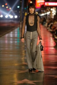 Gucci traz Jóias em formato de Brinquedos Sexuais em novo Desfile – O
