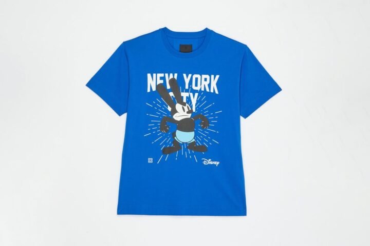 Moda 2026 Givenchy comemora 100 anos da Disney com nova Collab - O Cara ...